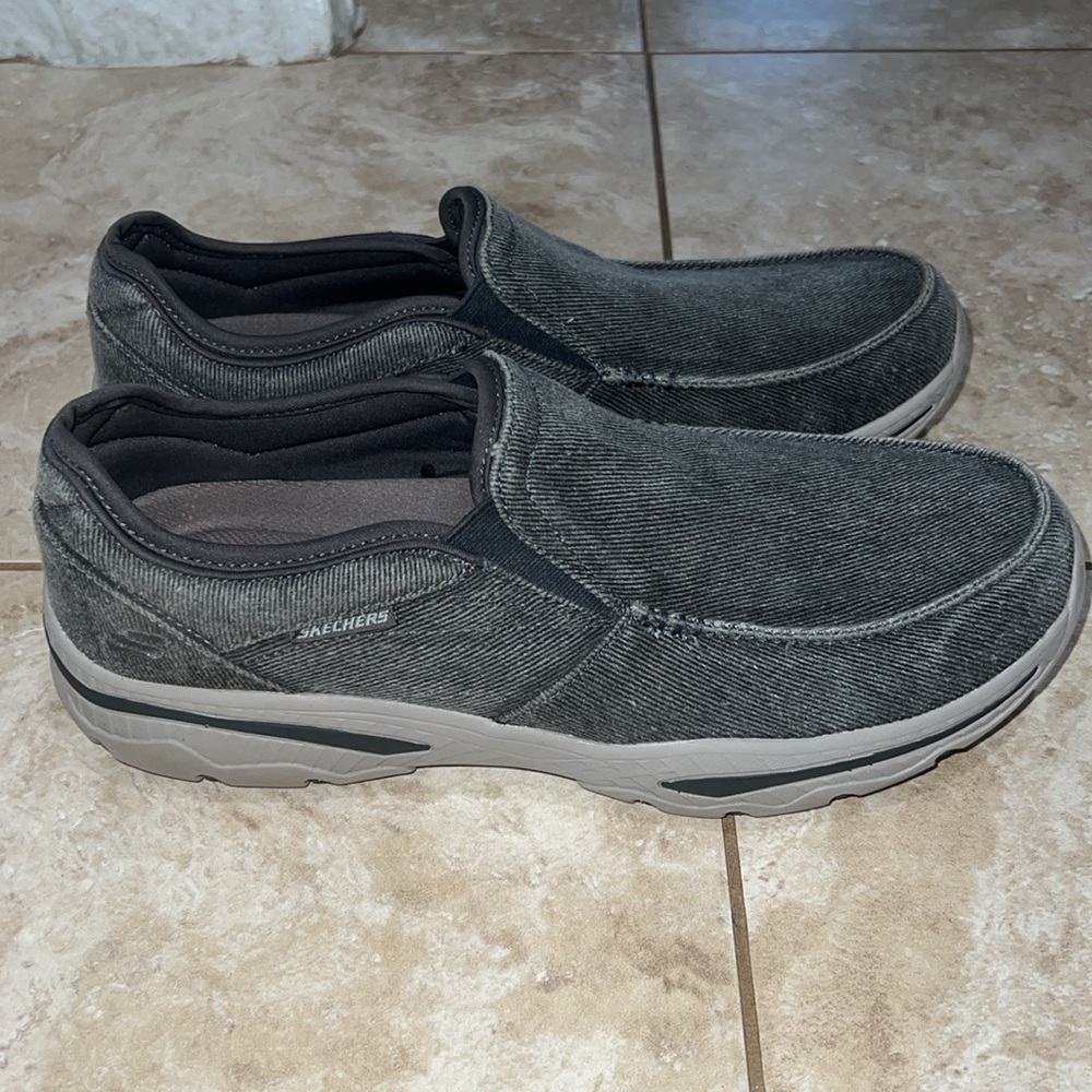 Mens: Skechers Size 11 Relaxed Fit Air-Cooled - Picture 2 of 10